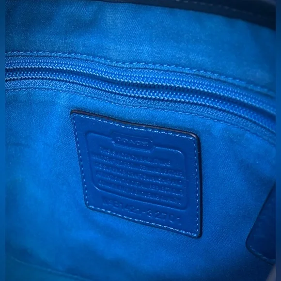 Coach Blue Leather Tote Bag With Original Hang Tags - Picture 5 of 14